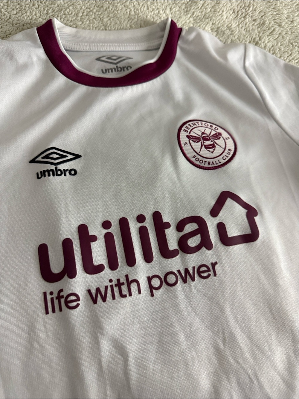 Brentford #17 Ivan Toney 2021-22 Umbro Third Premier League Away Jersey - Picture 6 of 10